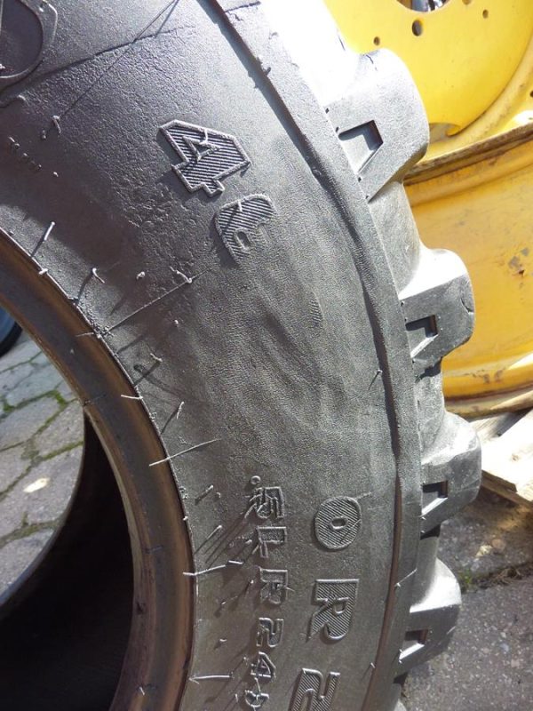 Opona używana rolnicza/przemysł 460/70R24 17.5R24 TRELLEBORG TH500 AGRO 1300zł W3801 - obrazek 8