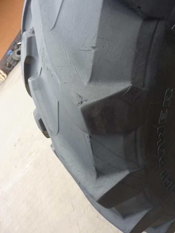 2x Opona używana rolnicza 710/60R34 TRELLEBORG TM900; 2400zł W3815 - obrazek 13
