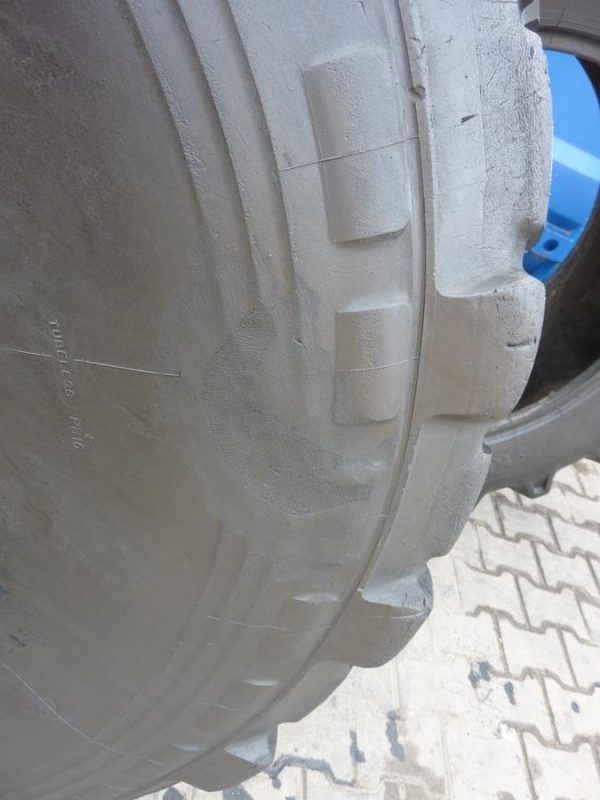 Opona używana rolnicza 24R20.5 MICHELIN XS 2000zł W3824 - obrazek 8