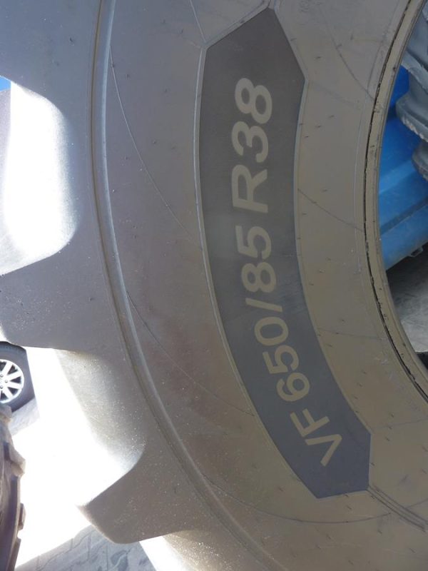 Opona używana rolnicza 650/85R38 MICHELIN AXIOBIB 2; 6000zł W3829 - obrazek 3