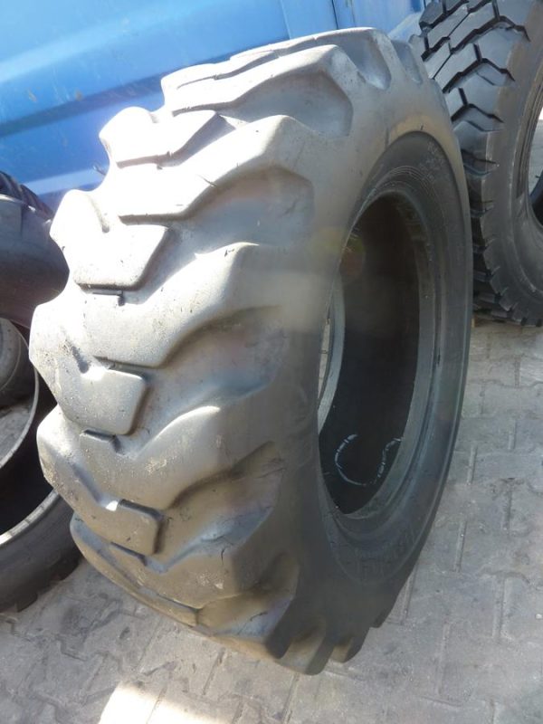 Opona używana przemysłowa 15.5-25 FIRESTONE GROUND GRIP 1100zł W3836 - obrazek 9