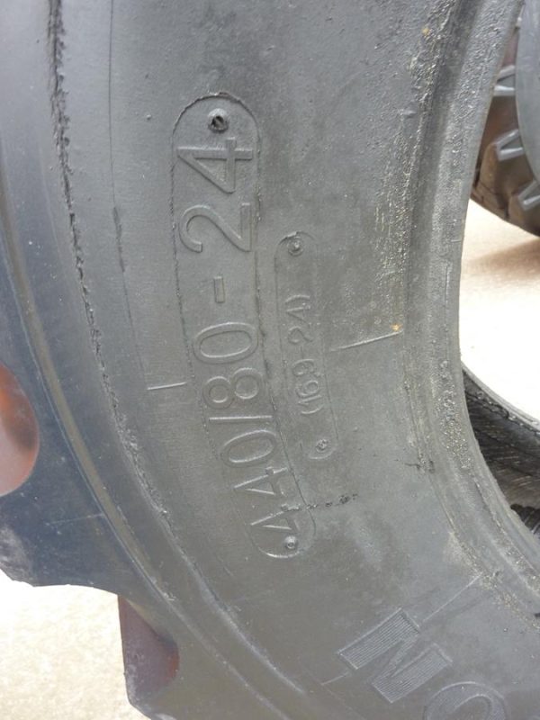 Opona używana przemysłowa 440/80-24 16.9-24 REZIN AGRO TRACTION 500zł W3849 - obrazek 3