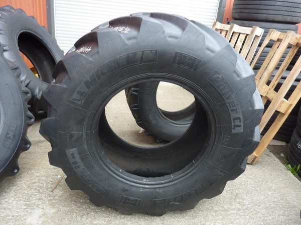 Opona używana przemysłowa 440/80-24 16.9-24 MICHELIN POWER CL 1200zł W3856 - obrazek 2