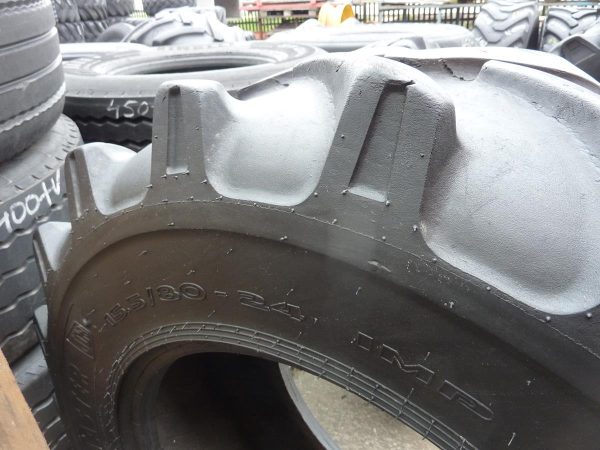Opona używana rolnicza/przemysł 15.5/80-24 JCB SITEMASTER 800zł W3858 - obrazek 12