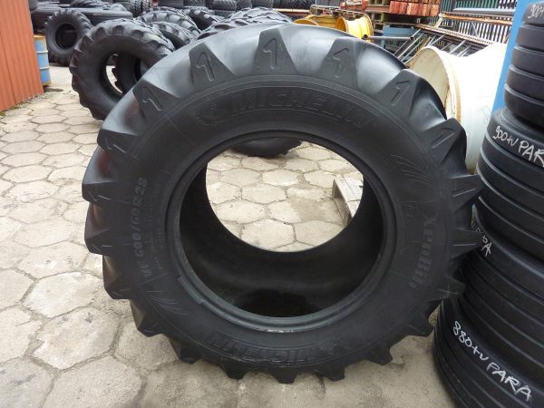 Opona używana rolnicza 600/60R28 MICHELIN XEOBIB 1200zł W3864 - obrazek 2