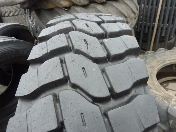 Opona używana ciężarowa 13R22.5 DAYTON D8000; 800zł C2229 - obrazek 5
