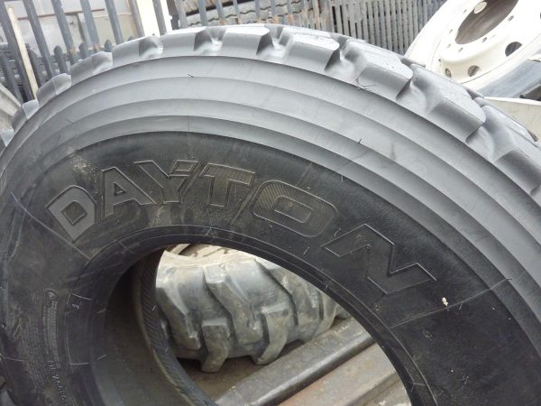 Opona używana ciężarowa 13R22.5 DAYTON D8000; 800zł C2229 - obrazek 11