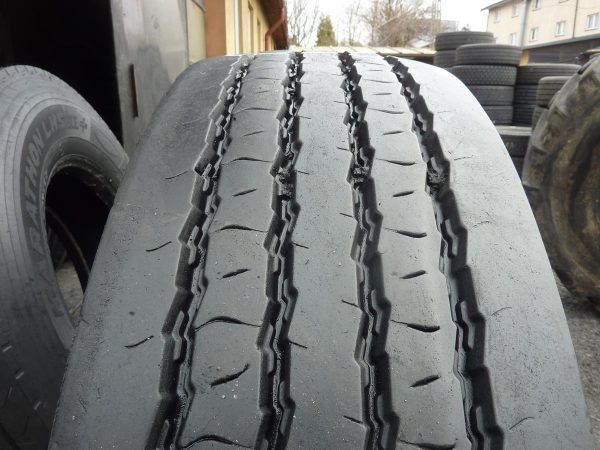 Opona używana ciężarowa 315/80R22.5 PIRELLI FR01-II 700zł C2230 - obrazek 5