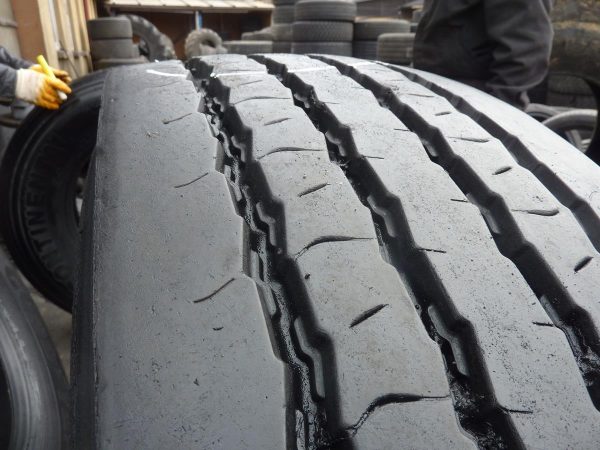 Opona używana ciężarowa 315/80R22.5 PIRELLI FR01-II 700zł C2230 - obrazek 8
