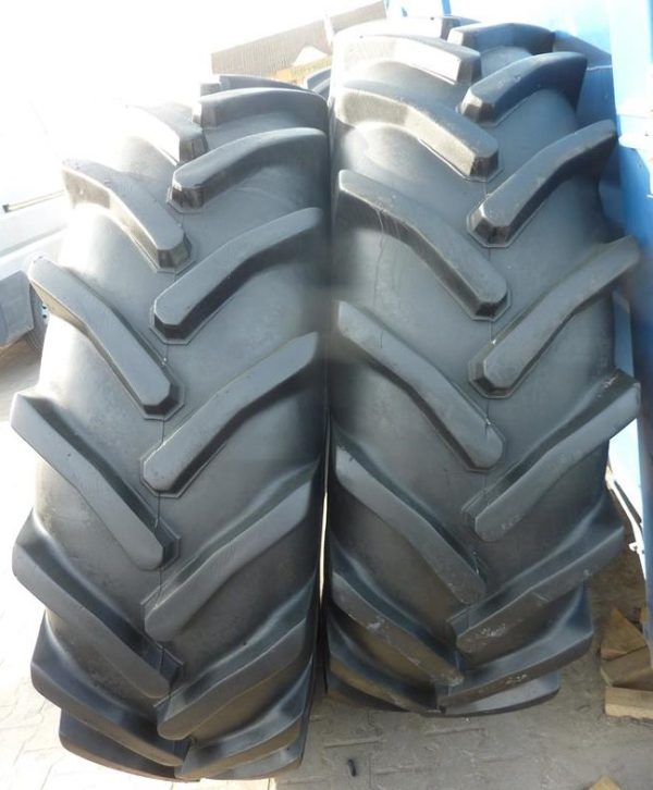 2x Opona używana rolnicza 20.8R38 MITAS R0-20; 1700zł W3867