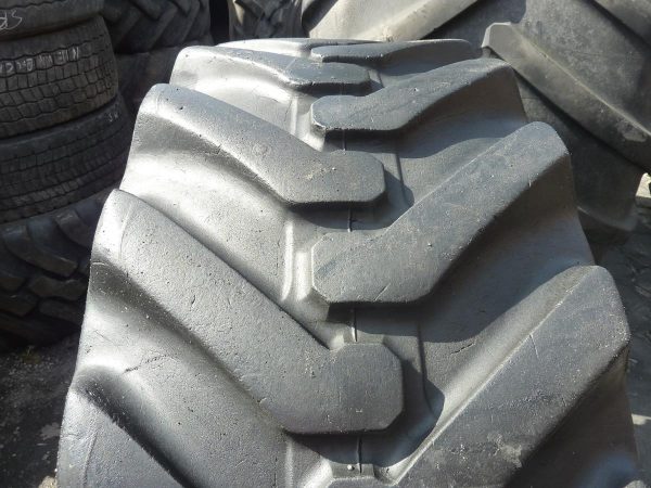 2x Opona używana przemysłowa 440/80-28 16.9-28 MICHELIN POWER CL 1400zł W3875 - obrazek 5