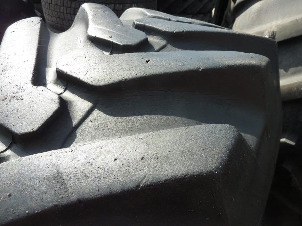 2x Opona używana przemysłowa 440/80-28 16.9-28 MICHELIN POWER CL 1400zł W3875 - obrazek 10