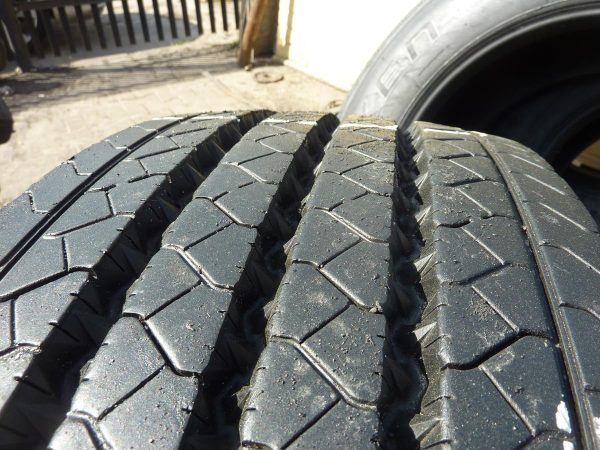 Opona używana ciężarowa 245/70R17.5 CONTINENTAL CONTI LSR 1+ 450zł C2234 - obrazek 4