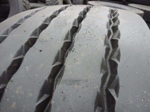 Opona używana ciężarowa 385/65R22.5 CORDIANT TRAILING 700zł C2240 - obrazek 6
