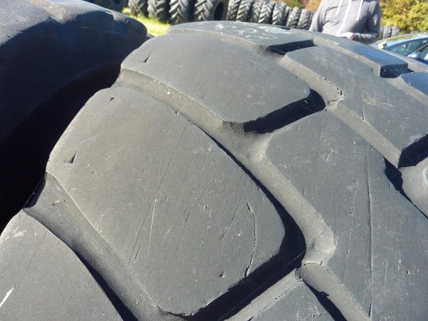 2x Opona używana przemysłowa 600/65R25 GOODYEAR GP-3D 2200zł W2801 - obrazek 7