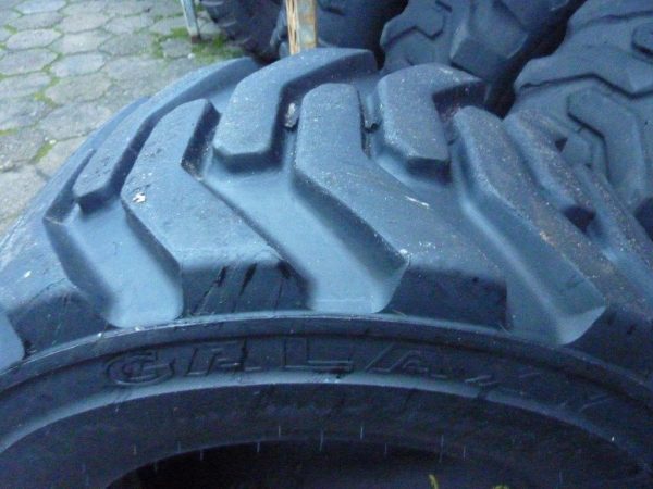 Opona używana przemysłowa 15-19.5 GALAXY SUPER SIDEWALL 800zł W1074 - obrazek 3