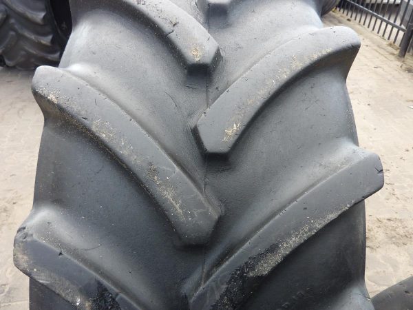 Opona używana rolnicza 480/70R30 GOODYEAR OPTITRAC DT812; 1000zł W3184 - obrazek 4