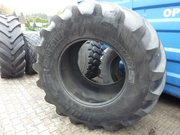 Opona używana rolnicza 900/60R38 MICHELIN CERX BIB 4000zł W3589 - obrazek 2
