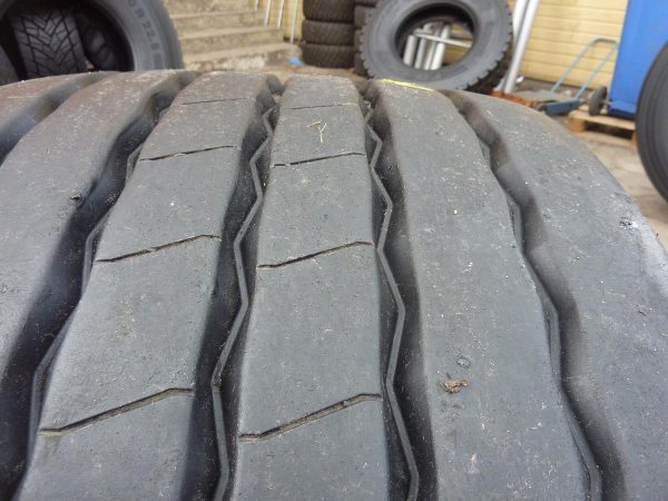 Opona używana ciężarowa 445/45R19.5 DOUBLE COIN RT910; 750zł C2253 - obrazek 7