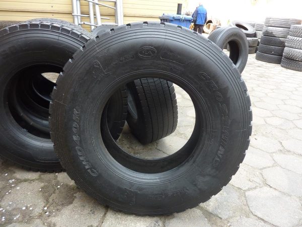 Opona używana ciężarowa 13R22.5 CROSS WIND CWD 40K 580zł C2255 - obrazek 2