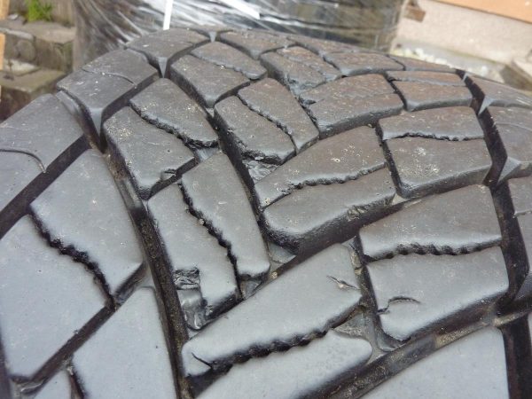 Opona używana ciężarowa 315/80R22.5 GOODYEAR KMAX D 650 zł C2258 - obrazek 6