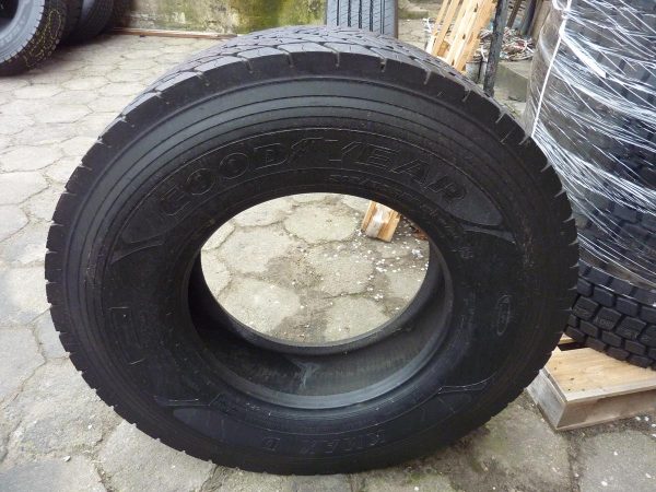 Opona używana ciężarowa 315/80R22.5 GOODYEAR KMAX D 650 zł C2258 - obrazek 12