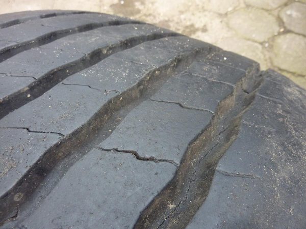 Opona używana ciężarowa 385/55R22.5 NOKIAN NTR 73S 750zł C2262 - obrazek 6