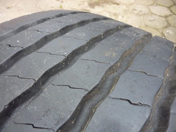 Opona używana ciężarowa 385/55R22.5 NOKIAN NTR 73S 750zł C2262 - obrazek 7