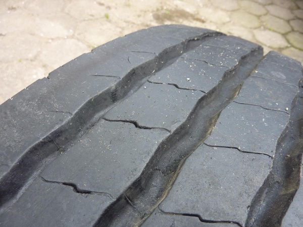 Opona używana ciężarowa 385/55R22.5 NOKIAN NTR 73S 750zł C2262 - obrazek 11