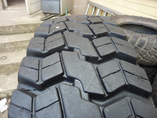 Opona używana ciężarowa 13R22.5 AURORA UR 11 ON/OFF 700zł C2269 - obrazek 5