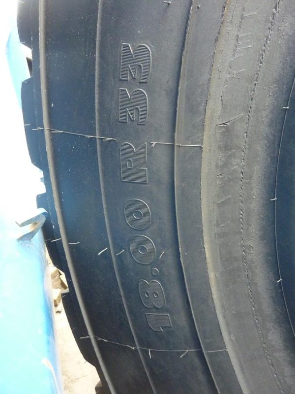 Opona używana przemysłowa 18.00R33 MICHELIN XZM 2+ 2900zł W3892 - obrazek 3