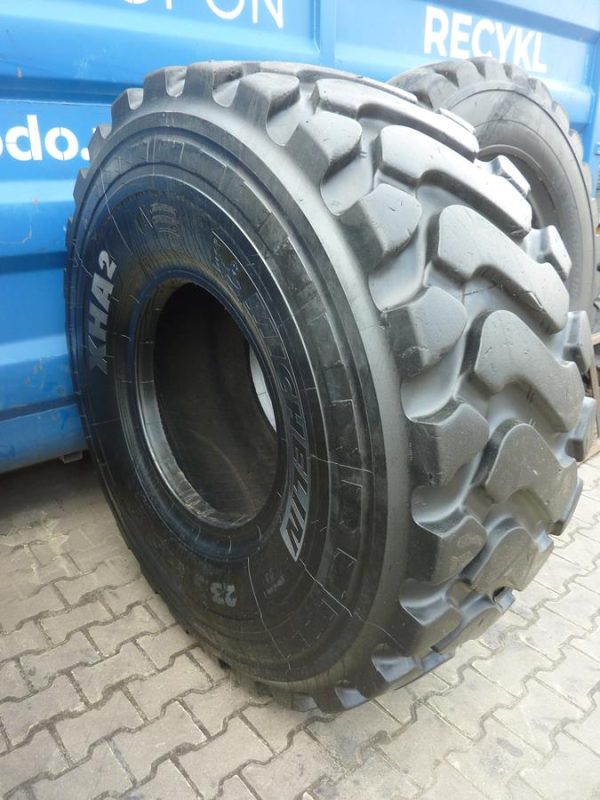 Opona używana przemysłowa 23.5R25 MICHELIN XHAZ 4900zł W3893 - obrazek 9
