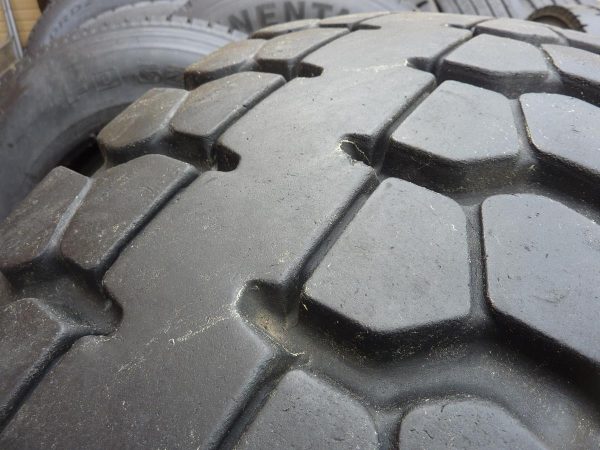 Opona używana ciężarowa 12.00R20 PIRELLI TG85; 600zł C2272 - obrazek 7