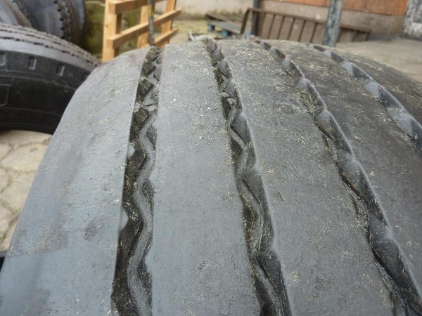 Opona używana ciężarowa  315/70R22.5 GT RADIAL GSR 225; 450zł C2284 - obrazek 9