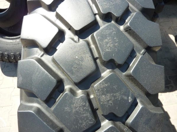 2x Opona używana przemysłowa 395/80R20 MICHELIN XZL+ 950zł W3915 - obrazek 4