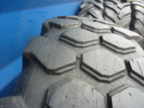 Opona używana przemysłowa 14.5R20 CONTINENTAL MPT80; 400zł W3934 - obrazek 8
