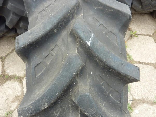 Opona używana rolnicza 280/70R20 PETLAS TA 110; 350zł W3941 - obrazek 5