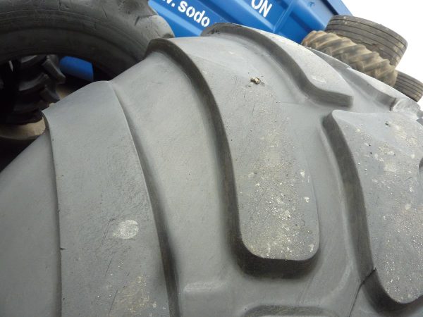 Opona używana rolnicza 710/50R26.5 ALLIANCE 885 FLOTATION 2200zł W3945 - obrazek 4