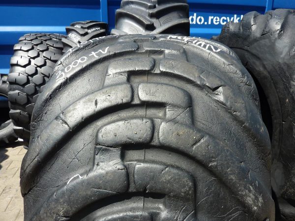 Opona używana leśna 710/40-22.5 NOKIAN FOREST KING 2900zł W3952 - obrazek 4