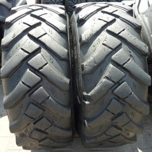 2x Opona używana 300/75-18 12.0/75-18 CAMSO MPT 552; 400zł W3957