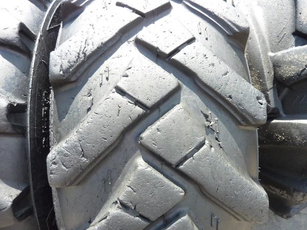 2x Opona używana 300/75-18 12.0/75-18 CAMSO MPT 552; 400zł W3957 - obrazek 2