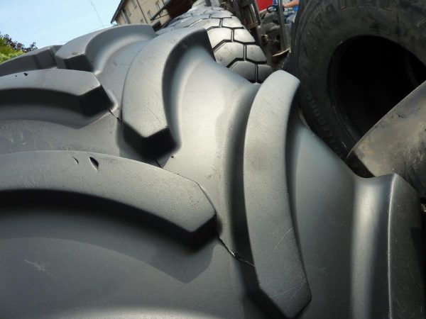 Opona używana rolnicza 540/65R38 VREDESTEIN 2400zł W3963 - obrazek 7