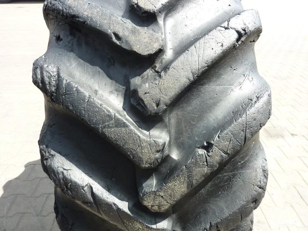 Opona używana leśna 600/55-26.5 NOKIAN FORESTER TRS LS-2 2600zł W3967 - obrazek 4