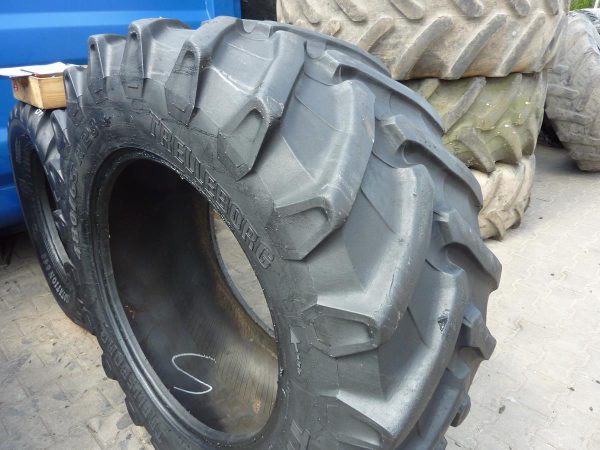 Opona używana rolnicza 480/65R28 TRELLEBORG TM800; 900zł W3971 - obrazek 9
