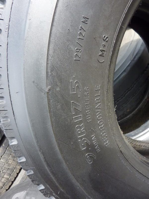 2x Opona używana ciężarowa 9.5R17.5 FULDA ECOSTAR 490zł C2302 - obrazek 3