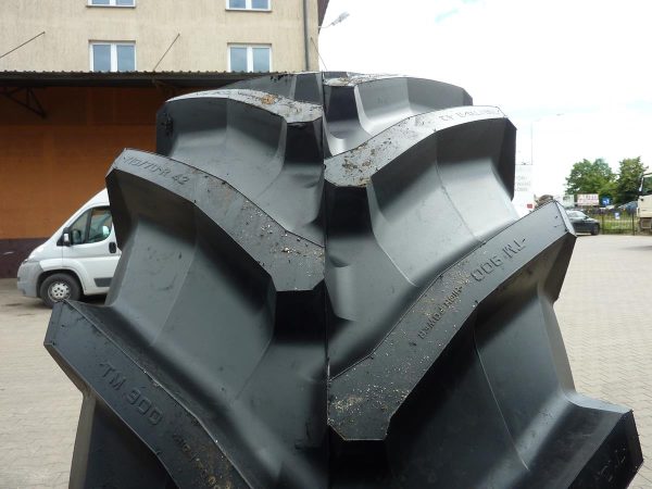 Opona używana rolnicza 710/70R42 TRELLEBORG TM900; 5800zł W3977 - obrazek 6