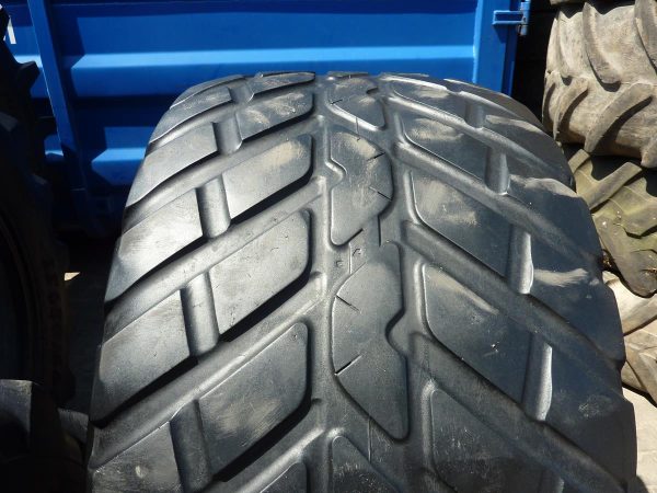 Opona używana rolnicza 710/50R26.5 NOKIAN COUNTRY KING 3000zł W3983 - obrazek 5