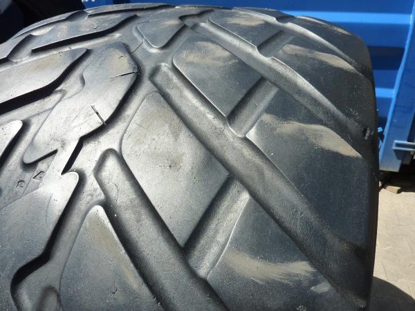 Opona używana rolnicza 710/50R26.5 NOKIAN COUNTRY KING 3000zł W3983 - obrazek 6