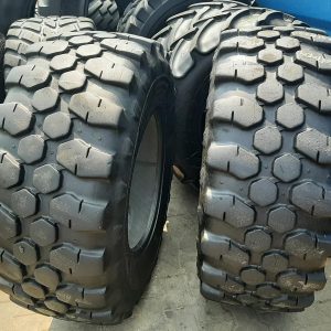 2x Opona używana przemysłowa 460/70R24 17.5R24 MICHELIN 1400zł W4478