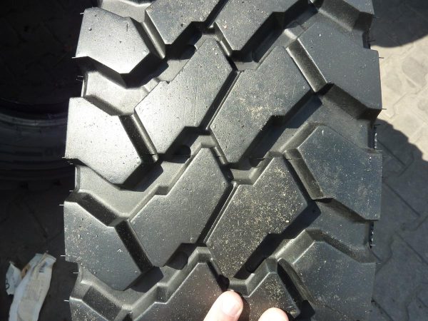 Opona używana ciężarowa 265/70R17.5 CONTINENTAL LCS 450zł C2316 - obrazek 6